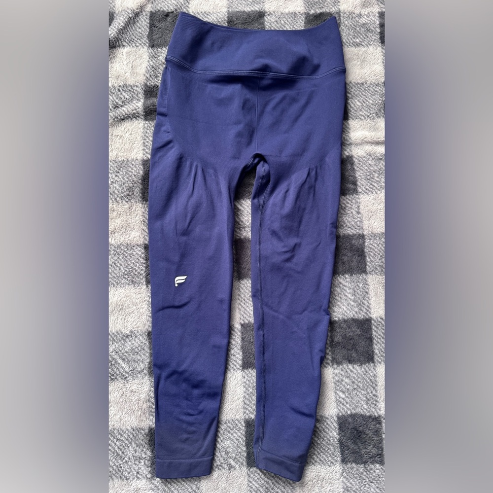 Fabletics Women’s Navy Leggings-Medium - Picture 3 of 5